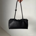 Bucks & Leather 爆款枕頭包