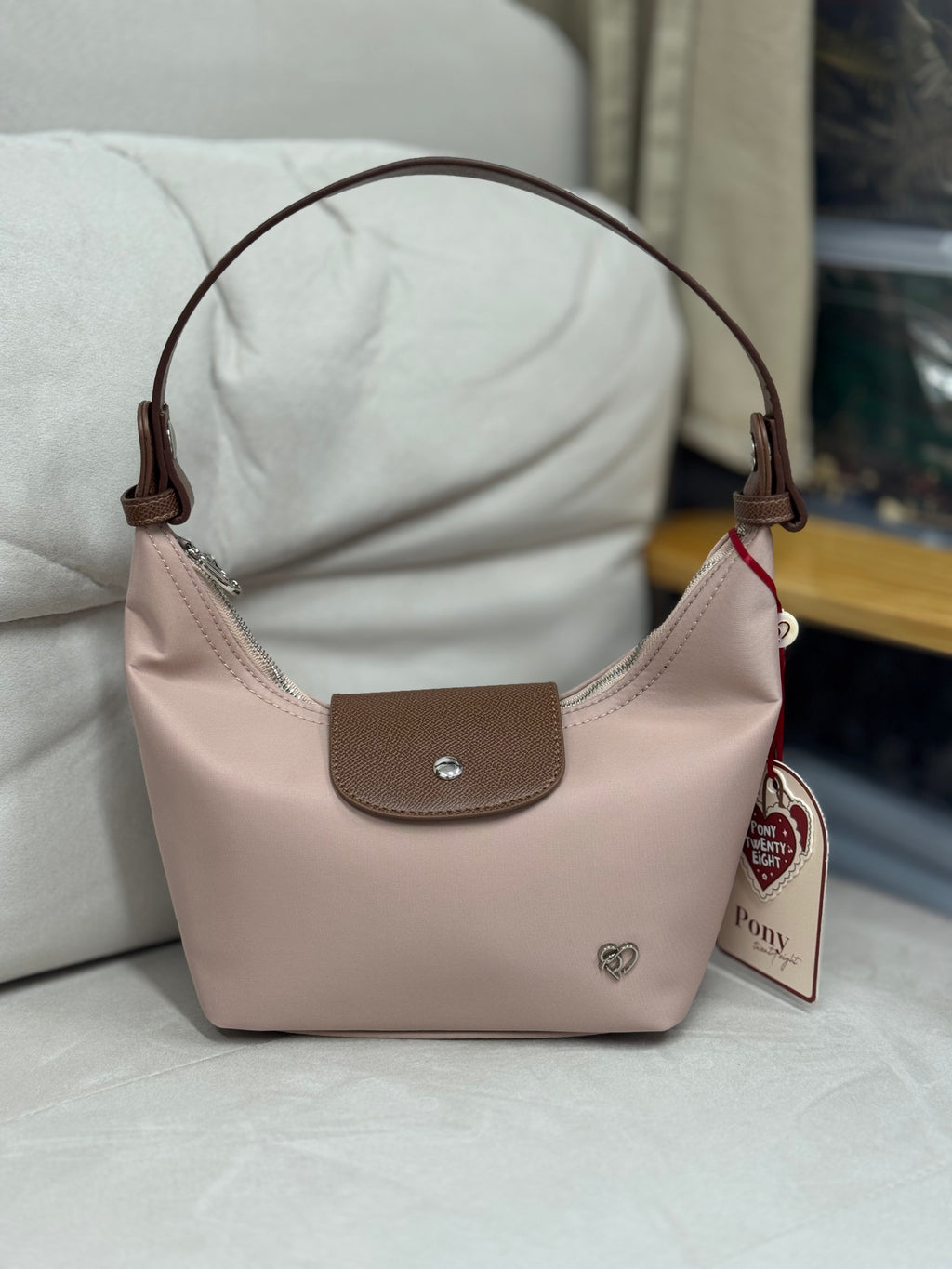 PonyTwentyeight28 Mo-ya Nylon